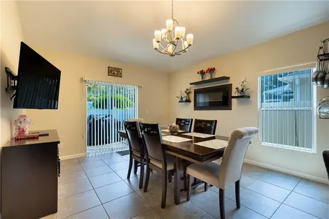 8195 Westfield Circle Vero Beach FL 32966