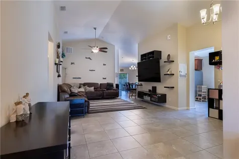 8195 Westfield Circle Vero Beach FL 32966