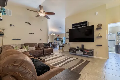 8195 Westfield Circle Vero Beach FL 32966