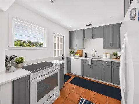 2436 17th Avenue Vero Beach FL 32960