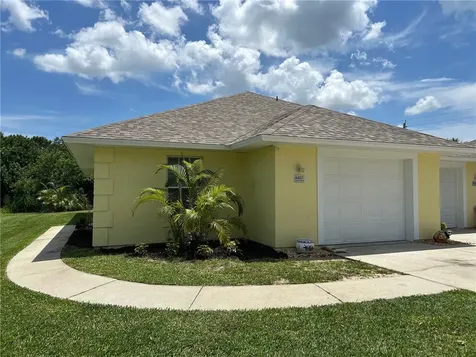 8455 Hart Avenue Sebastian FL 32958