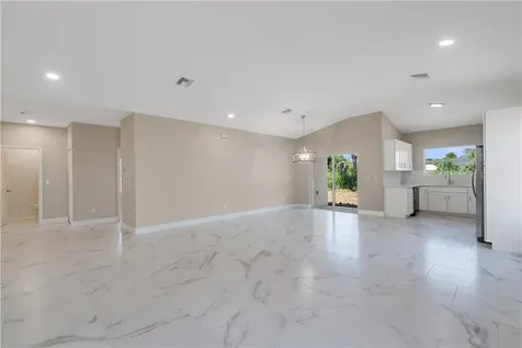 920 7th Street Vero Beach FL 32962