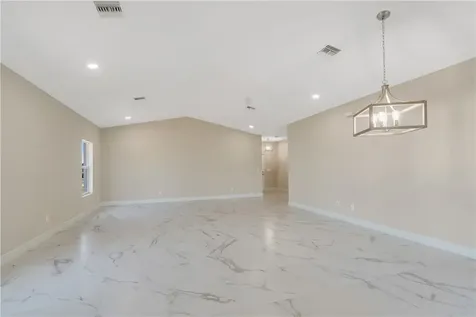 920 7th Street Vero Beach FL 32962