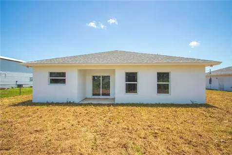 920 7th Street Vero Beach FL 32962