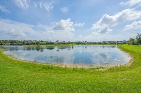8058 Westfield Circle Vero Beach FL 32966