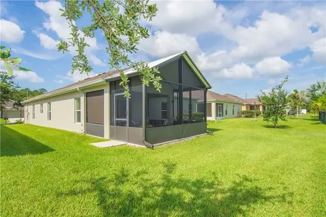8058 Westfield Circle Vero Beach FL 32966