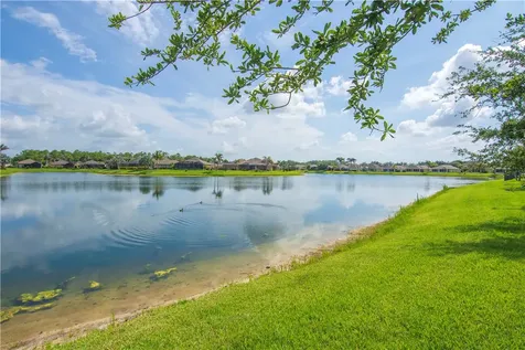 8058 Westfield Circle Vero Beach FL 32966
