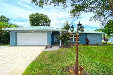 1325 42nd Avenue Vero Beach FL 32960