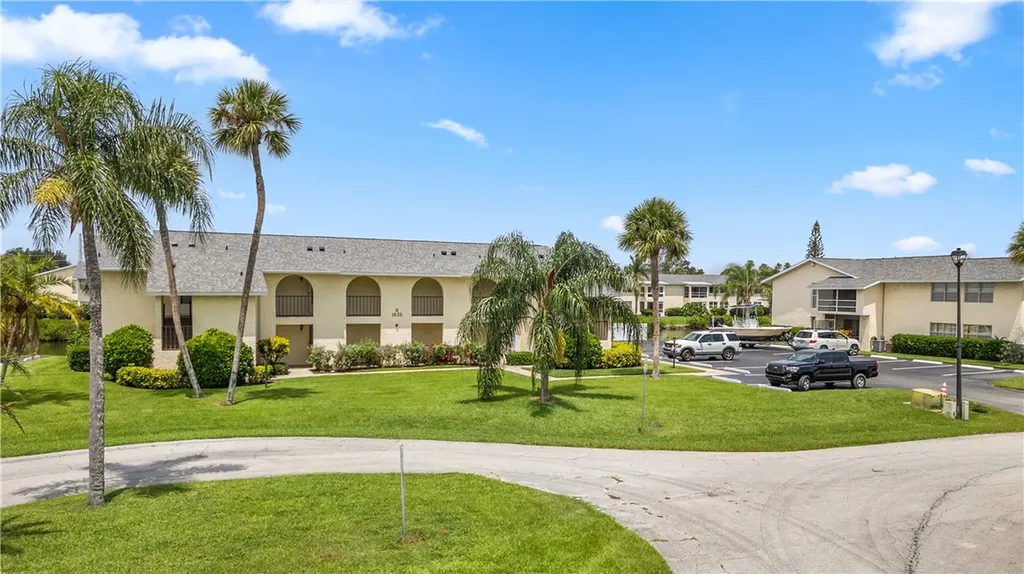 1825 Cobia Drive Vero Beach FL 32960
