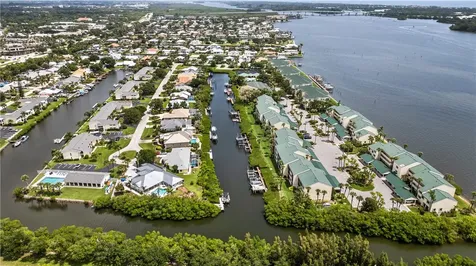 1825 Cobia Drive Vero Beach FL 32960