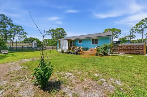 4251 SE Dixie Ross Street Stuart FL 34997
