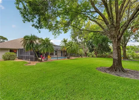 83 Blue Island Street Sebastian FL 32958