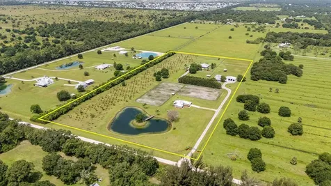 2301 & 2305 58th Avenue SW Vero Beach FL 32968