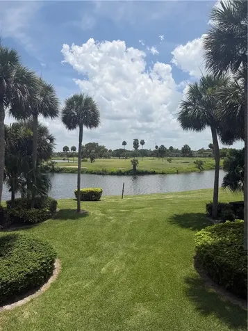 33 Vista Gardens Trail Vero Beach FL 32962