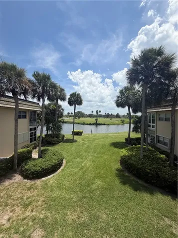 33 Vista Gardens Trail Vero Beach FL 32962