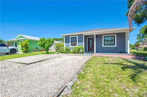 1190 12th Court SW Vero Beach FL 32962