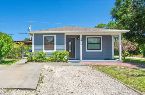 1190 12th Court SW Vero Beach FL 32962