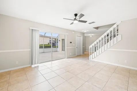 1542 N Lawnwood Circle Fort Pierce FL 34950