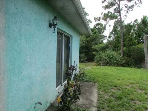 9075 64th Avenue Sebastian FL 32958