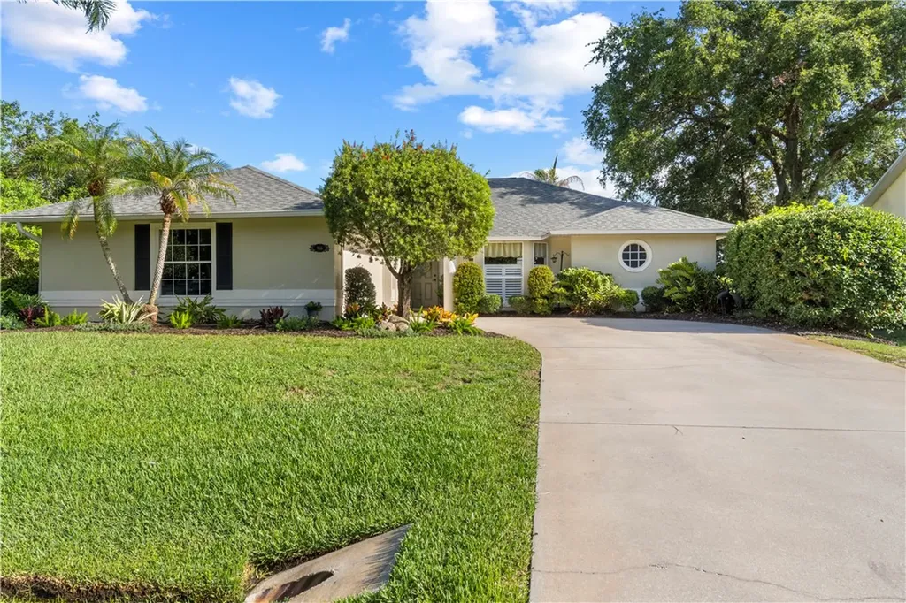 966 Gulfstream Avenue Sebastian FL 32958