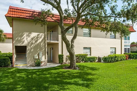 78 Royal Oak Drive Vero Beach FL 32962