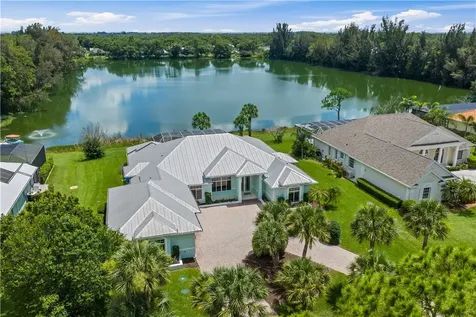 6525 7th Manor Vero Beach FL 32968