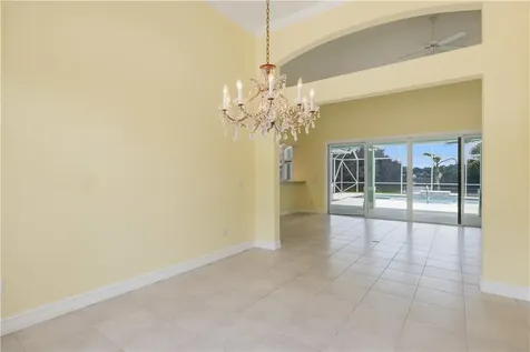 6525 7th Manor Vero Beach FL 32968
