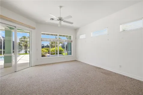 6525 7th Manor Vero Beach FL 32968