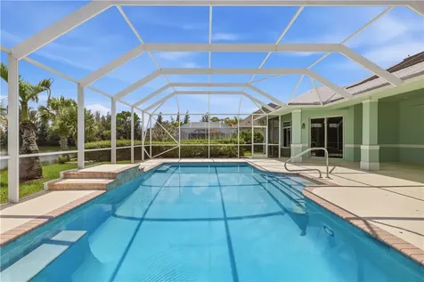 6525 7th Manor Vero Beach FL 32968