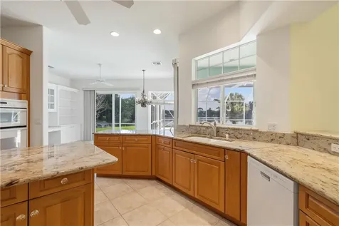 6525 7th Manor Vero Beach FL 32968