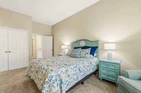 1335 Winding Oaks Circle E Vero Beach FL 32963