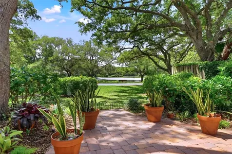 1543 Sabal Court Vero Beach FL 32963