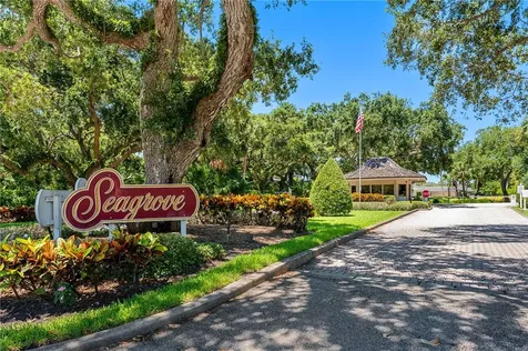 1810 Sand Dollar Way Vero Beach FL 32963