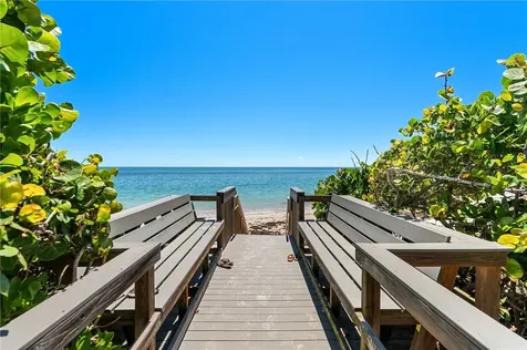 1810 Sand Dollar Way Vero Beach FL 32963