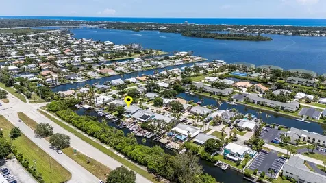 1935 Robalo Drive Vero Beach FL 32960