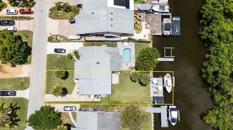 1935 Robalo Drive Vero Beach FL 32960