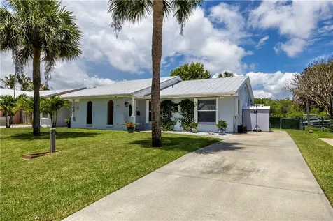 1935 Robalo Drive Vero Beach FL 32960