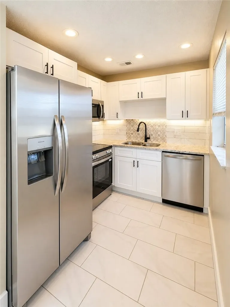 61 Woodland Drive Vero Beach FL 32962