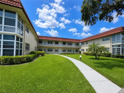 61 Woodland Drive Vero Beach FL 32962