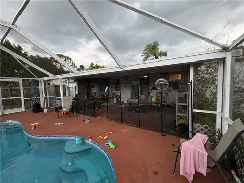 689 Caballero Avenue SE Palm Bay FL 32909