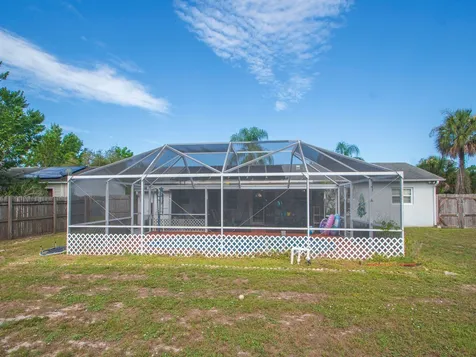 689 Caballero Avenue SE Palm Bay FL 32909