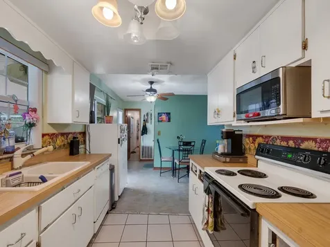 689 Caballero Avenue SE Palm Bay FL 32909