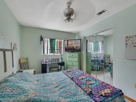 689 Caballero Avenue SE Palm Bay FL 32909