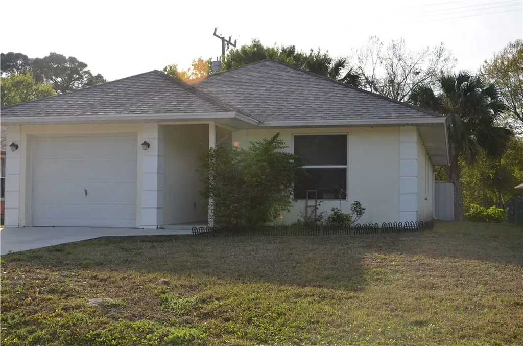 2340 86th Drive Vero Beach FL 32966