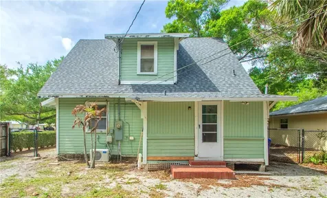 2216 17th Avenue Vero Beach FL 32960