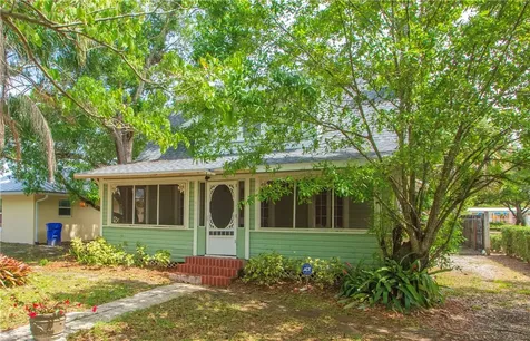2216 17th Avenue Vero Beach FL 32960