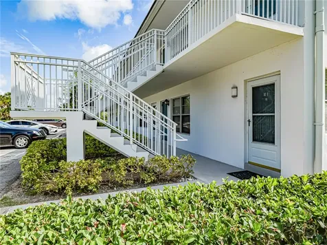 2800 Indian River Boulevard Vero Beach FL 32960