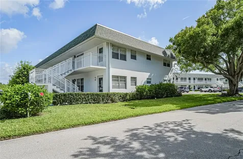 2800 Indian River Boulevard Vero Beach FL 32960