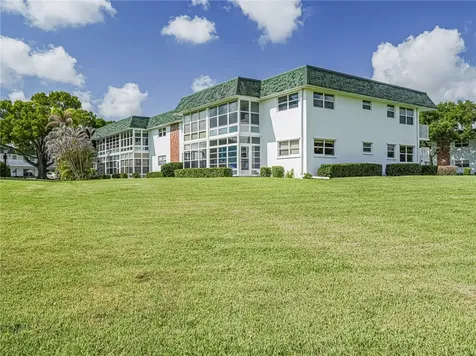 2800 Indian River Boulevard Vero Beach FL 32960