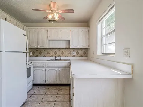 2800 Indian River Boulevard Vero Beach FL 32960